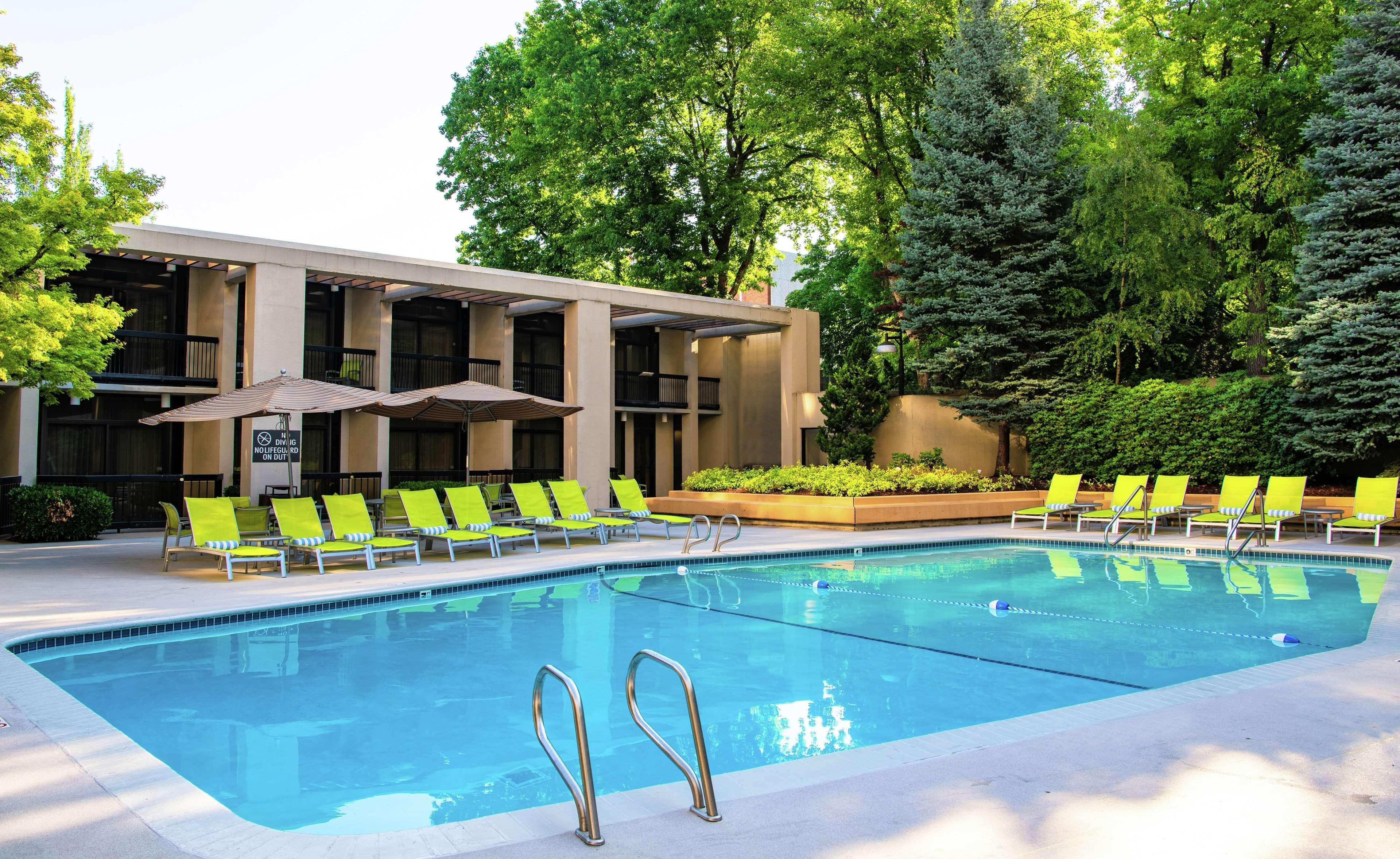 Doubletree By Hilton Portland Hotel Buitenkant foto