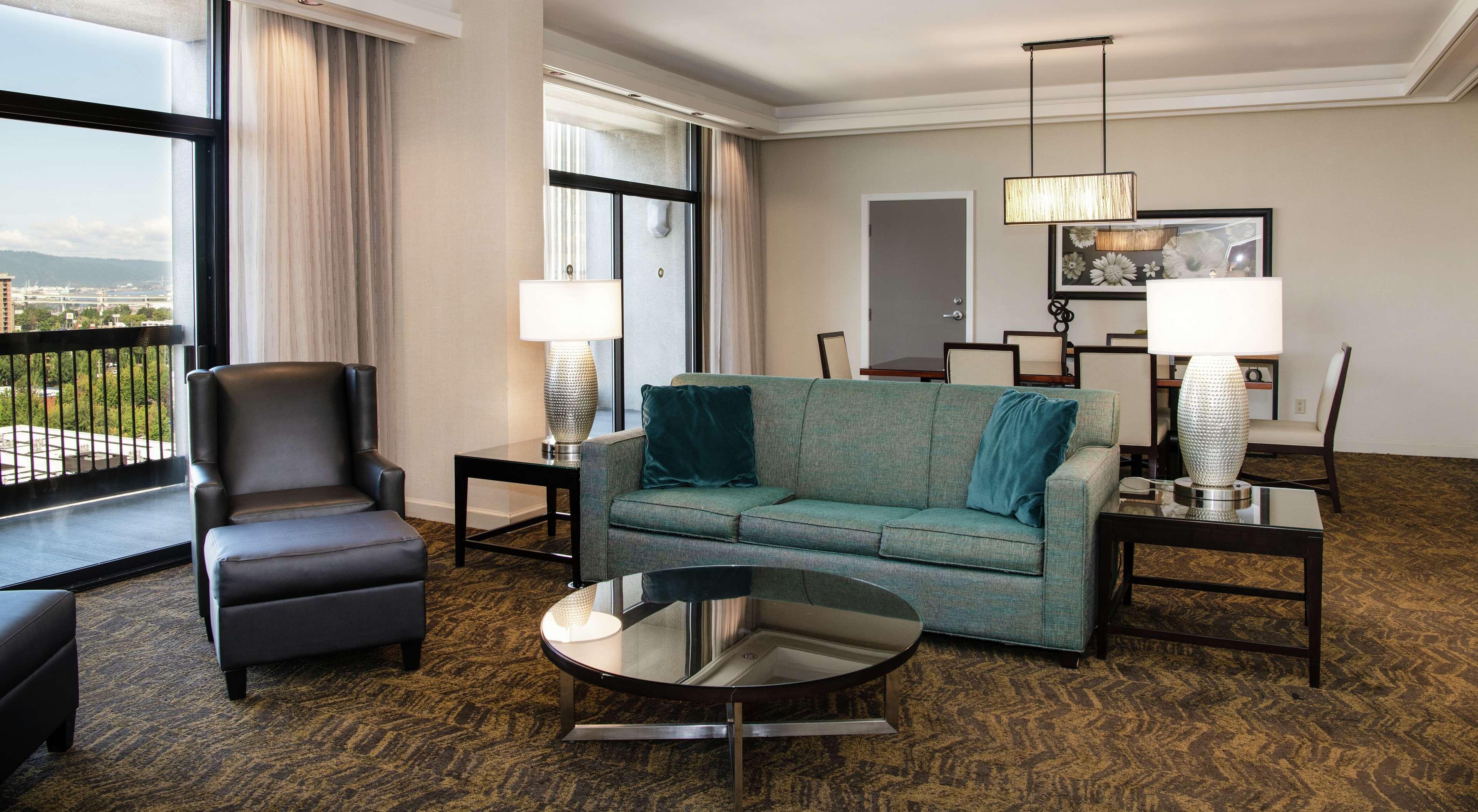 Doubletree By Hilton Portland Hotel Buitenkant foto